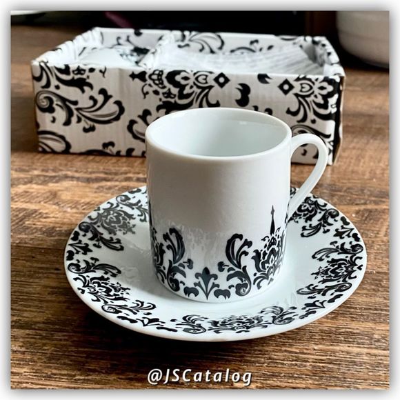 Set of 2 Damask Print Espresso Cups with Saucers NEW - Picture 1 of 6